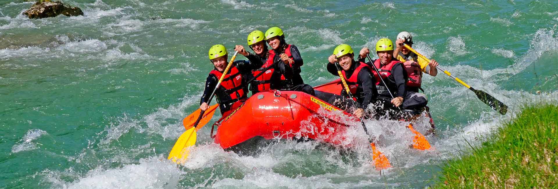 Rafting im Team in der Steiermark